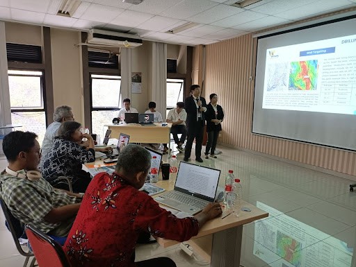 Participants presenting their geothermal development plans at the Geothermal Development Plan Competition